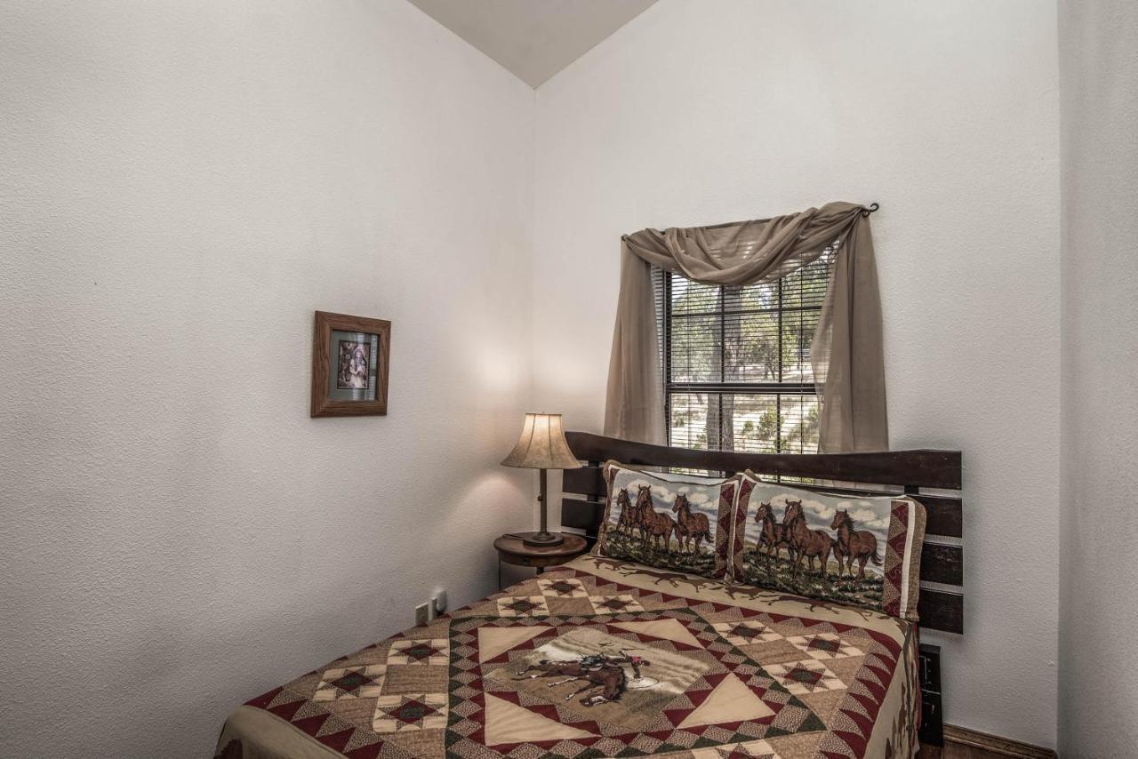 Villa Christi And Dons Nuthouse Ruidoso Exterior foto